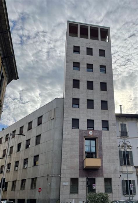 stazioni di carabinieri milano.